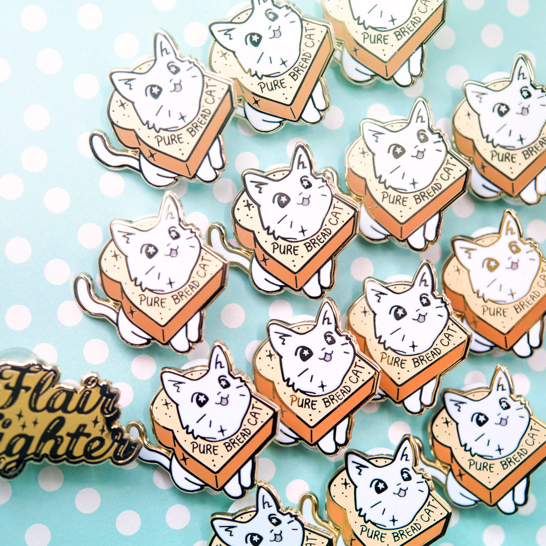 Pure Bread Cat (Munchkin Cat) Enamel Pin Brooches & Lapel Pins Flair Fighter   