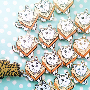 Pure Bread Cat (Munchkin Cat) Enamel Pin Brooches & Lapel Pins Flair Fighter