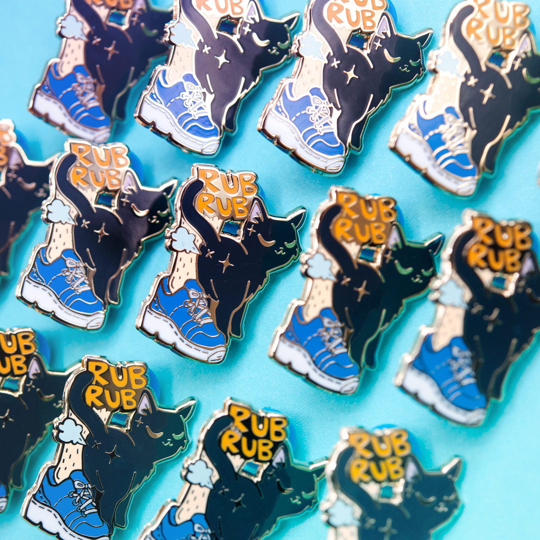 Purr Purr Rub Rub Ver. A Version RIGHT LEG (American Shorthair Cat) Enamel Pin Brooches & Lapel Pins Flair Fighter   