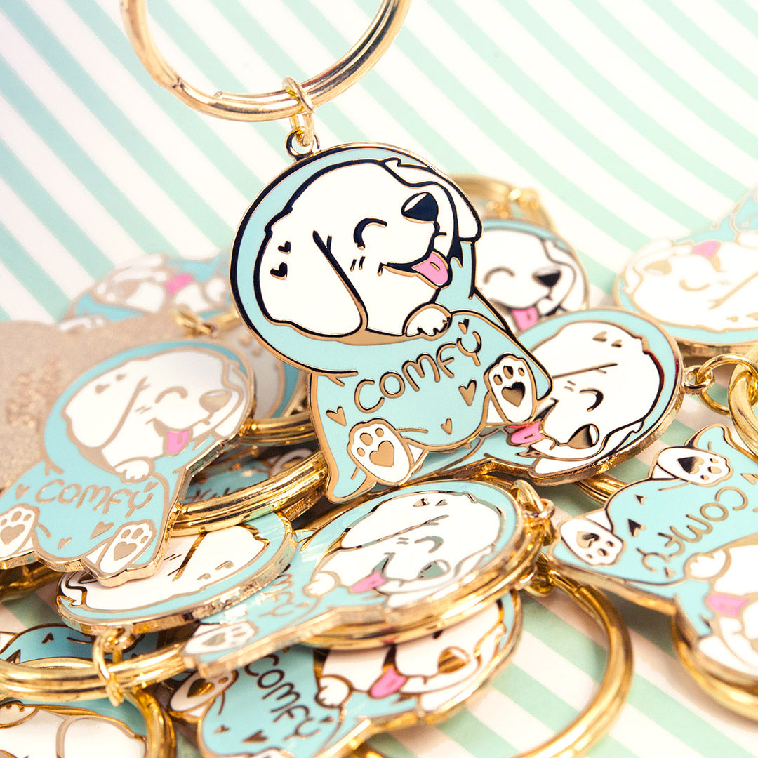 Comfy Blanket Golden Retriever Enamel Keychain  Flair Fighter   