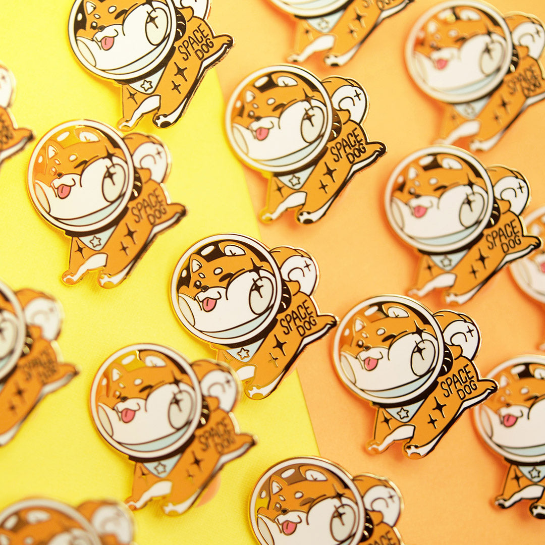 Red Shiba Inu Space Dog Enamel Pin Brooches & Lapel Pins Flair Fighter   