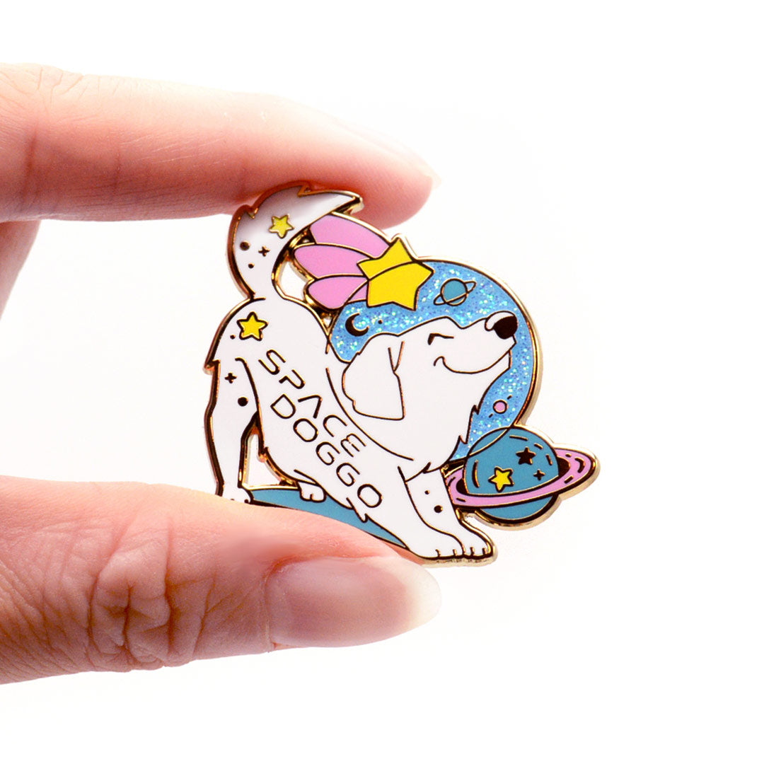 Space Doggo Golden Retriever Enamel Pin Brooches & Lapel Pins Flair Fighter   